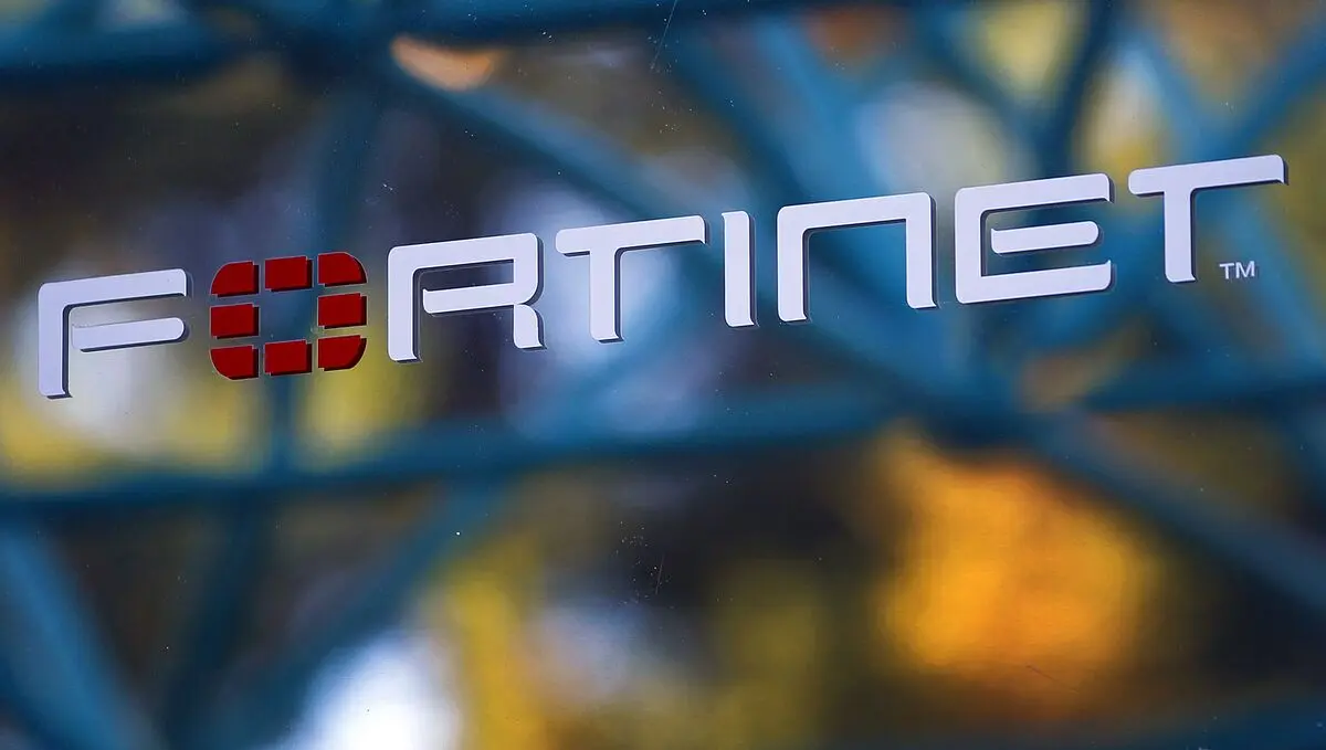 Fortinet превращает FortiAnalyzer в готовую платформу SecOps на основе ИИ для команд по обеспечению безопасности с ограниченными ресурсами